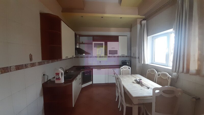 Doua Etaje in Vila in zona Voluntari de Inchiriat
